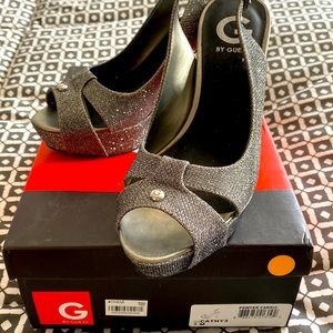 By Guess Cathy3 Pewter Sparkly Glitter Fabric Heeled Sandals 7